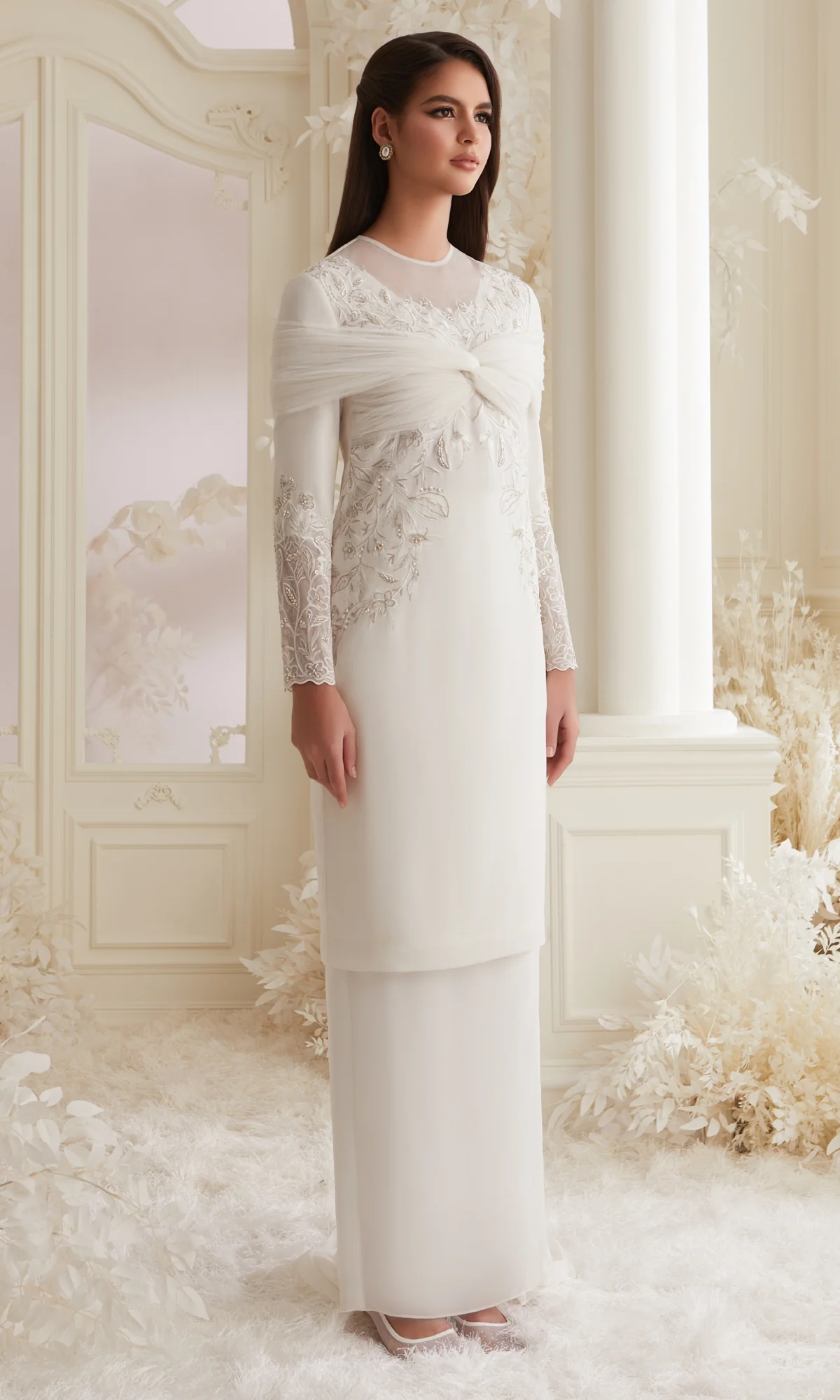 Seraphina Brides in Off White - Image 3